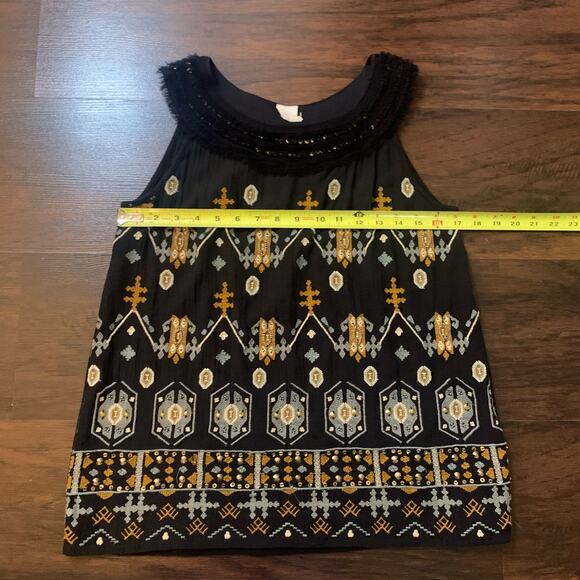 Akemi & Kin Anthropologie navy blue embroidered tank top size XS - Picture 13 of 15